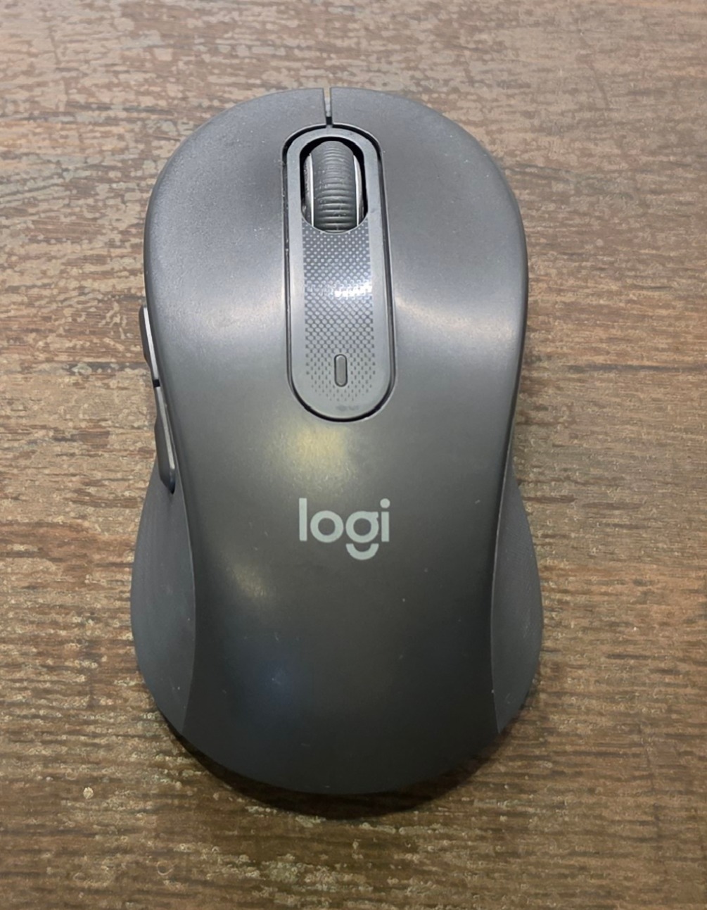 ロジクール Signature M650 静音ワイヤレスマウスの実機