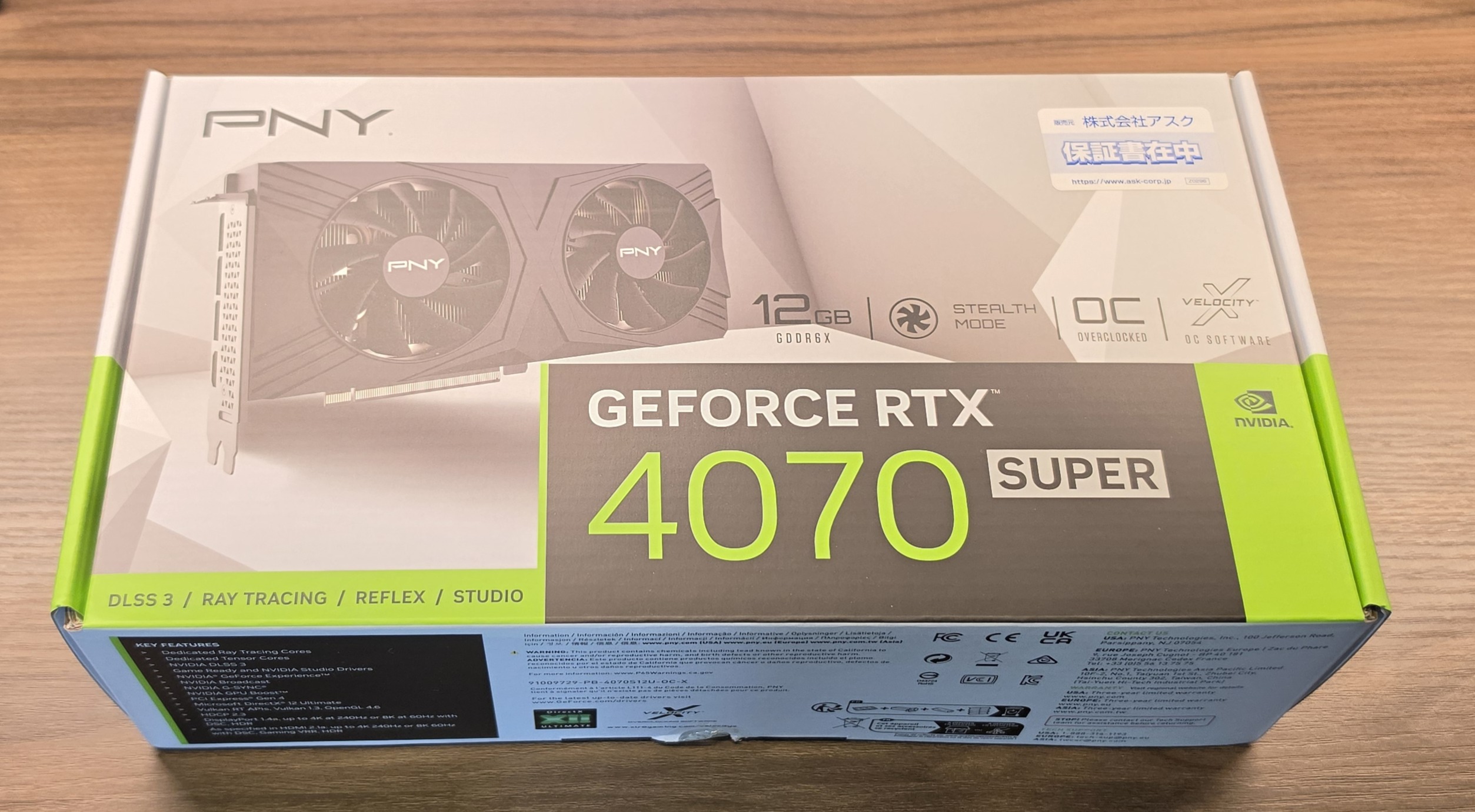 PNY GeForce RTX 4070 SUPERの実物